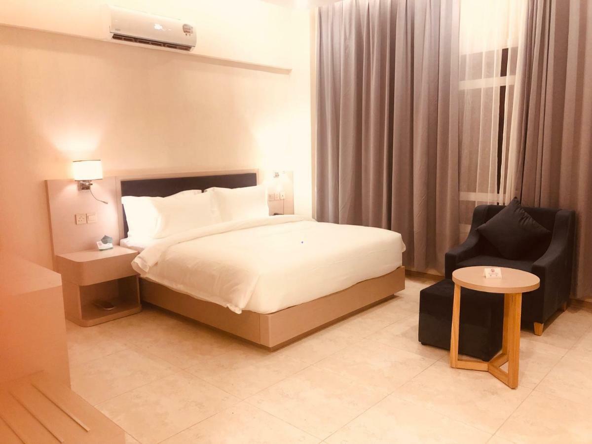 Season Inn Hotel Barka Esterno foto