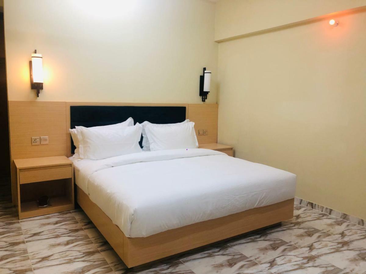 Season Inn Hotel Barka Esterno foto